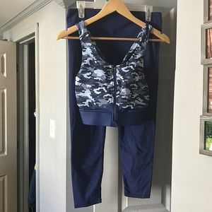 2piece workout outfit navy camouflage and navy in color size top XL bottom L